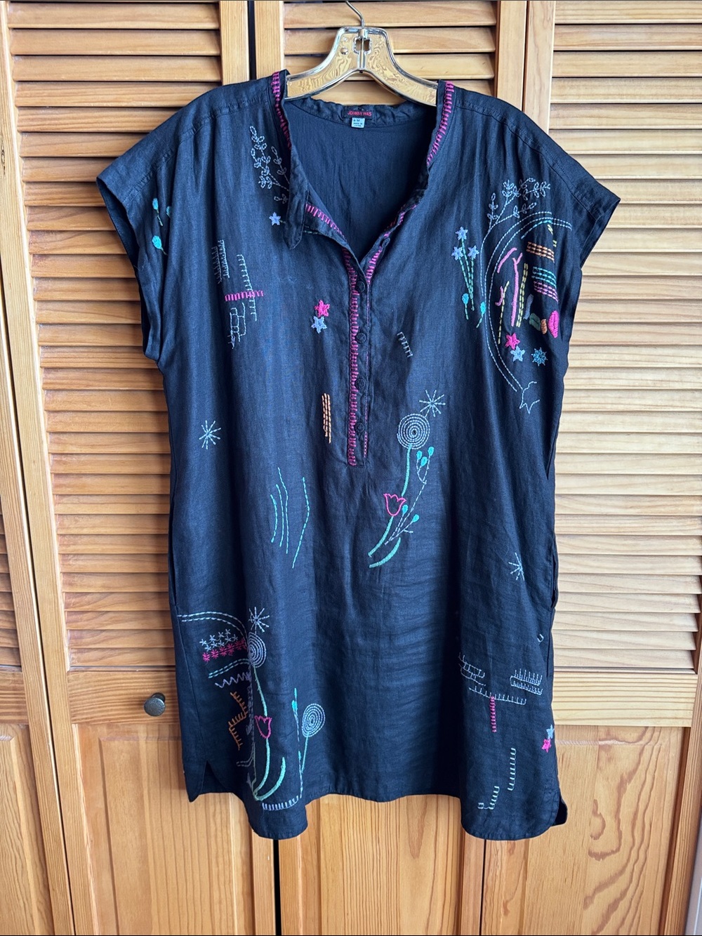 Johnny Was Linen Black Embroidered Dress, Fully lined WITH Pockets, too!